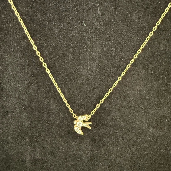 Nordstrom House Brand Nadari Costume Jewelry Gold Tone Swallow charm. - Picture 4 of 8